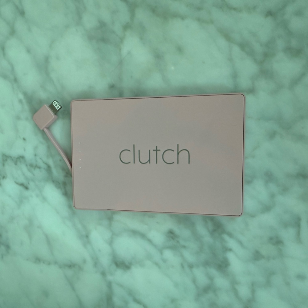 Clutch Portable Charger in Pink LIGHTNING CABLE